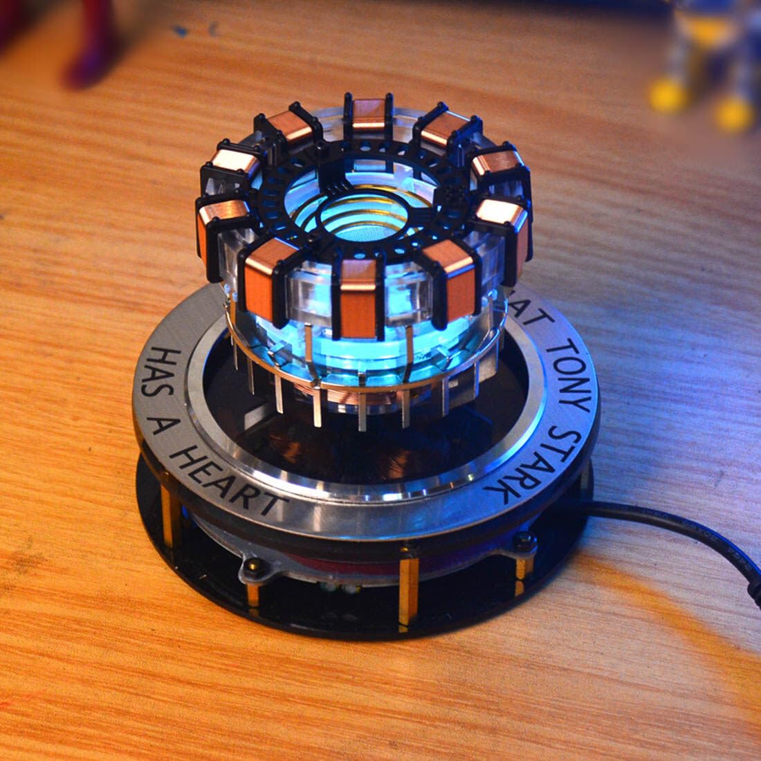 👾Magnetic Levitation LED Light Module, DIY Floating and Spinning in Air LED Tech Desk Ornament